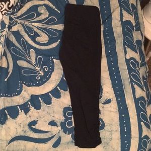 Athleta Crop Leggings/ Yoga Black, Large